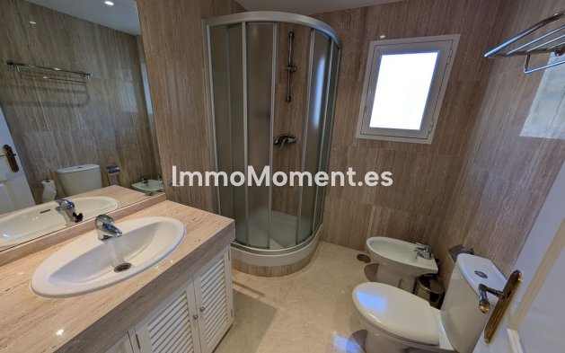 Resale - Apartment - Marbella - Elviria