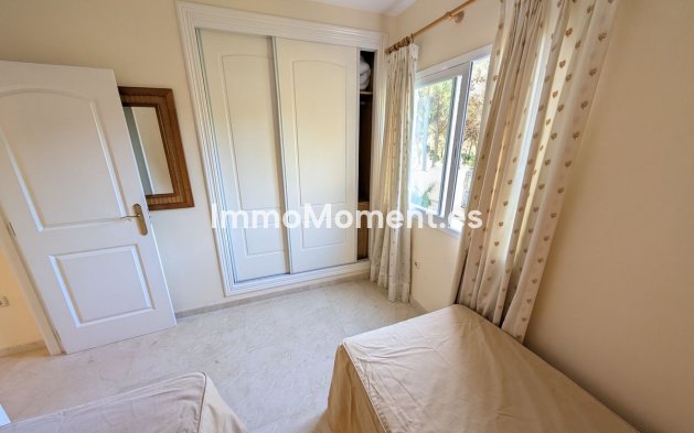 Resale - Apartment - Marbella - Elviria