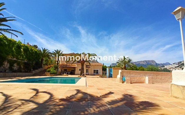 Resale - Villa - Calpe - Calpe Centro