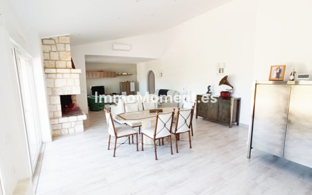 Resale - Villa - Calpe - Calpe Centro