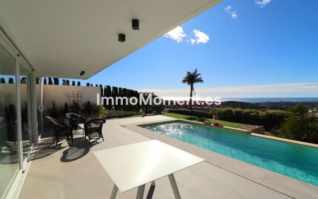 Reventa - Villa independiente - Finestrat