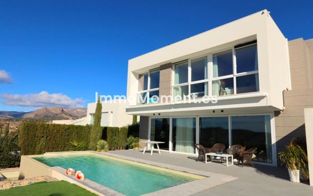 Reventa - Villa independiente - Finestrat