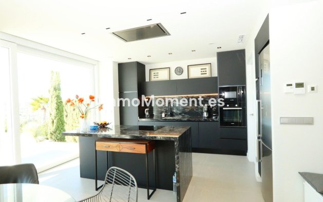 Reventa - Villa independiente - Finestrat
