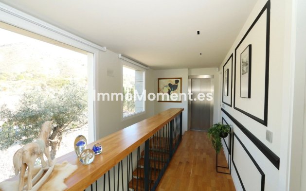 Reventa - Villa independiente - Finestrat
