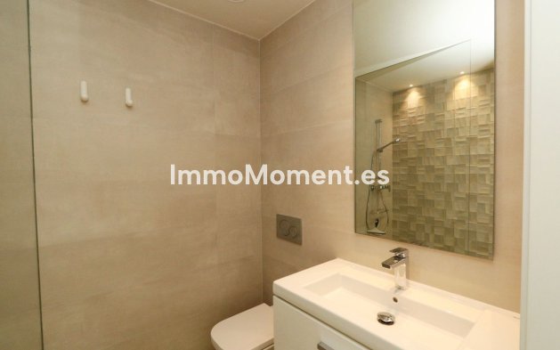 Reventa - Villa independiente - Finestrat