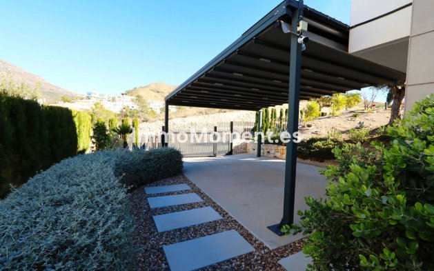 Reventa - Villa independiente - Finestrat