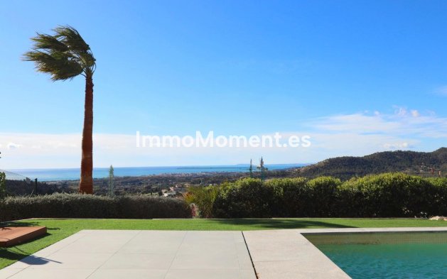 Reventa - Villa independiente - Finestrat