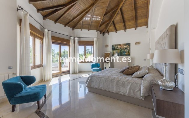 Revente - Villa - Marbella - Nueva Andalucía