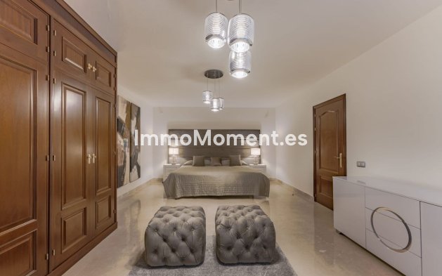 Revente - Villa - Marbella - Nueva Andalucía