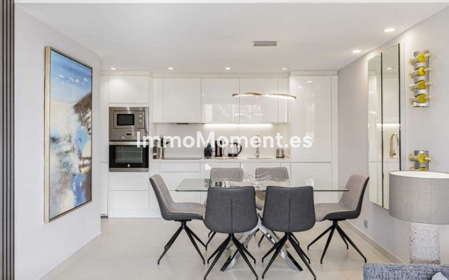 Wiederverkauf - Wohnung - Marbella - Nueva Andalucía