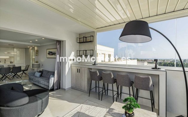 Wiederverkauf - Wohnung - Marbella - Nueva Andalucía