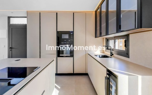 Wiederverkauf - Wohnung - Marbella - Nueva Andalucía