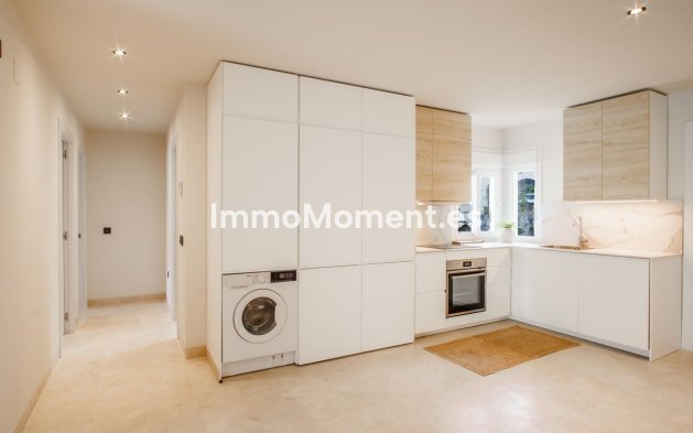 Resale - Apartment - Benahavís - La Quinta