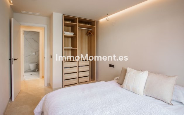 Resale - Apartment - Benahavís - La Quinta