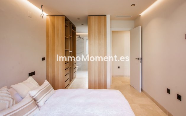 Resale - Apartment - Benahavís - La Quinta