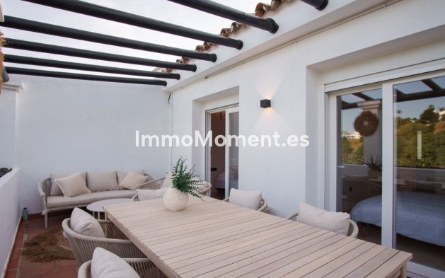 Resale - Apartment - Benahavís - La Quinta