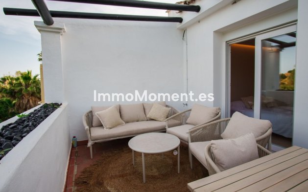 Resale - Apartment - Benahavís - La Quinta