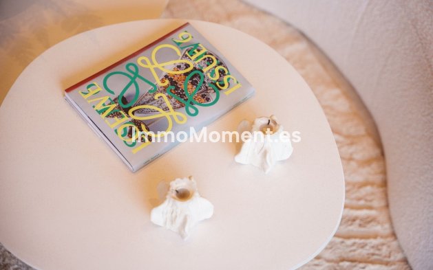 Resale - Apartment - Benahavís - La Quinta