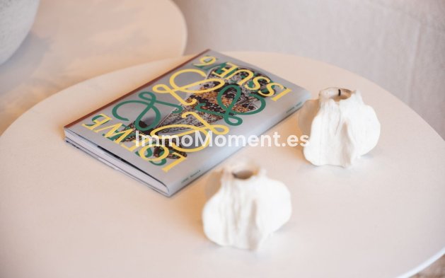 Resale - Apartment - Benahavís - La Quinta