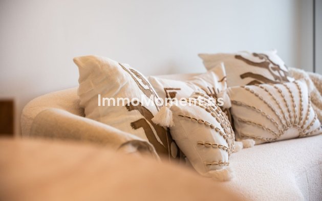 Resale - Apartment - Benahavís - La Quinta