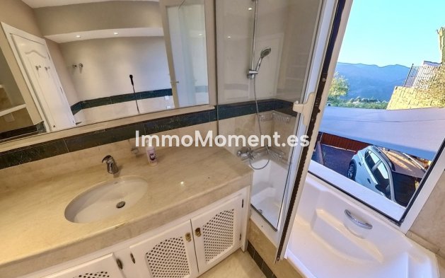 Wiederverkauf - Villa - Marbella - Sierra Blanca