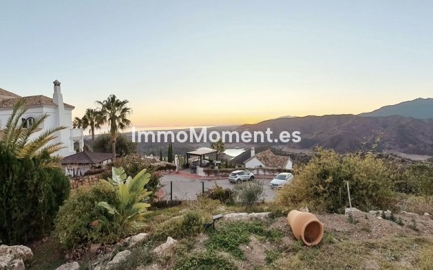 Wiederverkauf - Villa - Marbella - Sierra Blanca