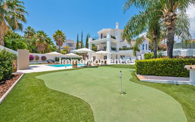Revente - Villa - Marbella - Nueva Andalucía