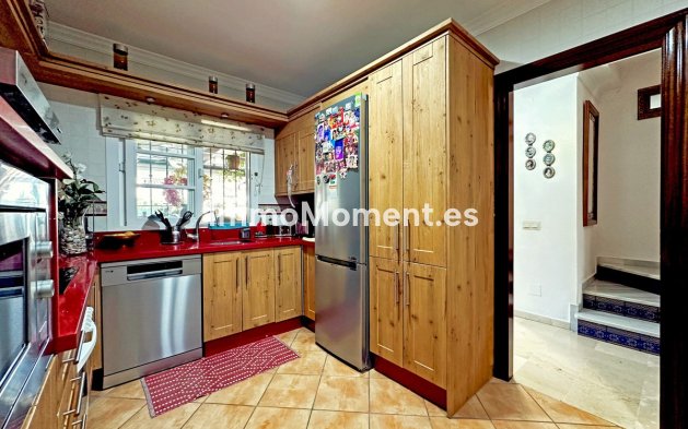 Revente - Maison mitoyenne - Estepona  - Estepona Centro