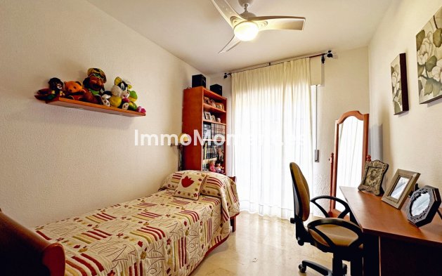 Revente - Maison mitoyenne - Estepona  - Estepona Centro