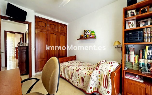 Revente - Maison mitoyenne - Estepona  - Estepona Centro