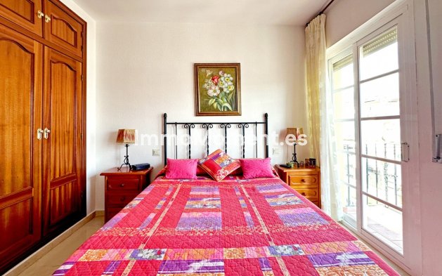 Revente - Maison mitoyenne - Estepona  - Estepona Centro