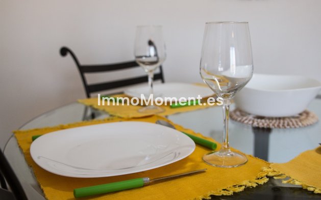 Resale - Apartment - Manilva - La Duquesa