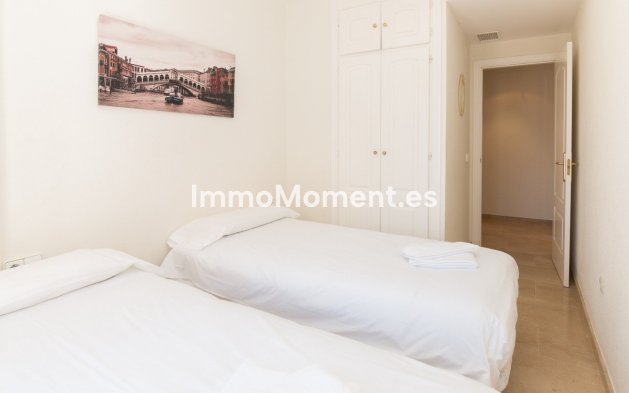 Resale - Apartment - Manilva - La Duquesa