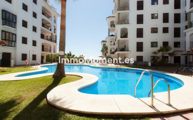 Resale - Apartment - Manilva - La Duquesa
