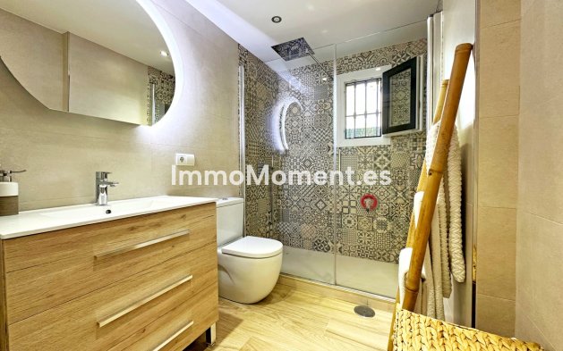 Wiederverkauf - Wohnung - Estepona  - Estepona Centro