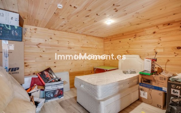 Wiederverkauf - Villa - Marbella - Artola