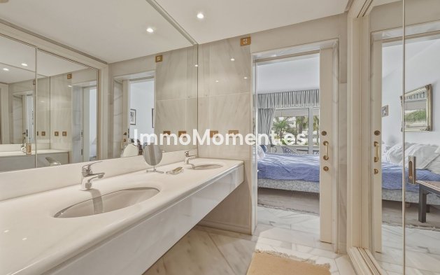 Wiederverkauf - Wohnung - Marbella - Puerto Banús