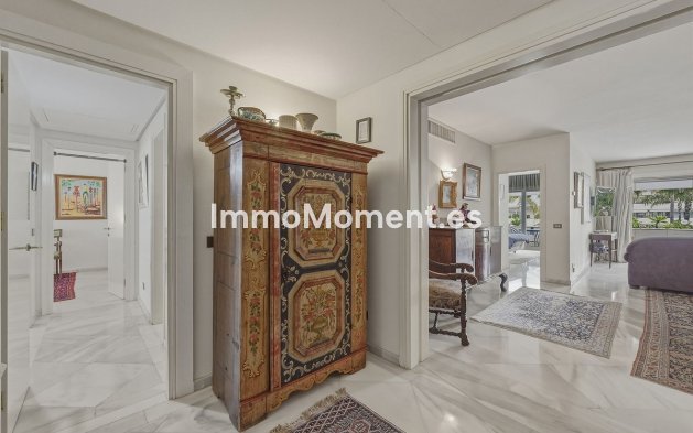 Wiederverkauf - Wohnung - Marbella - Puerto Banús