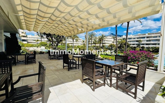 Wiederverkauf - Wohnung - Marbella - Puerto Banús