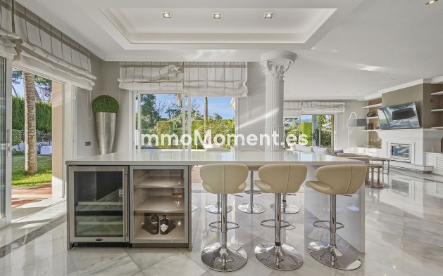 Revente - Villa - Marbella - Guadalmina Alta