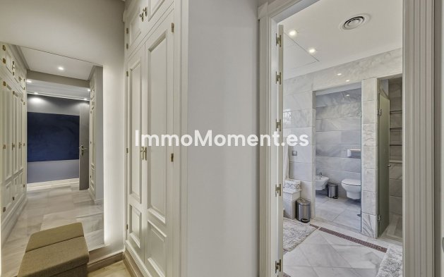 Revente - Villa - Marbella - Guadalmina Alta