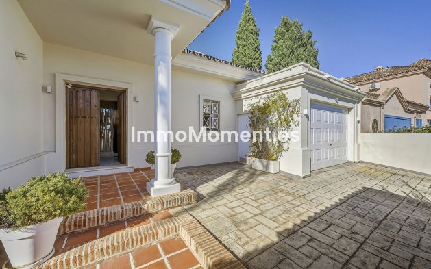 Revente - Villa - Marbella - Guadalmina Alta