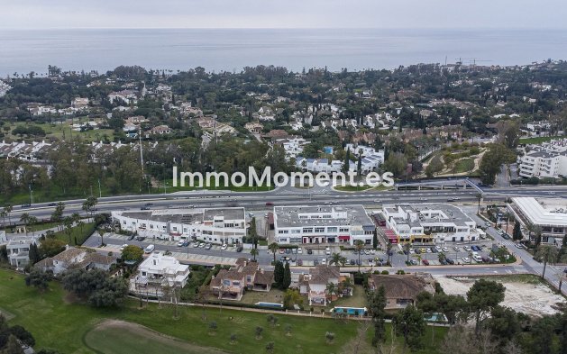 Revente - Villa - Marbella - Guadalmina Alta