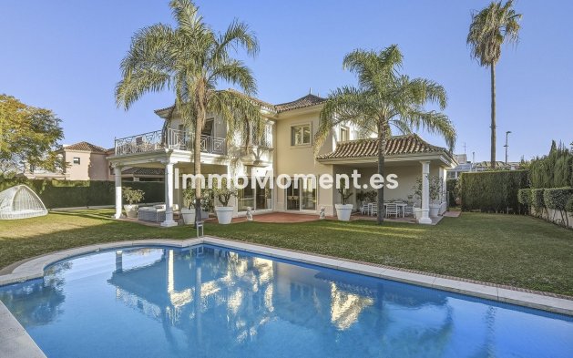 Revente - Villa - Marbella - Guadalmina Alta