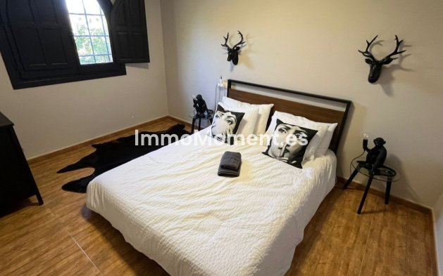 Wiederverkauf - Villa - Elche - Torrellano