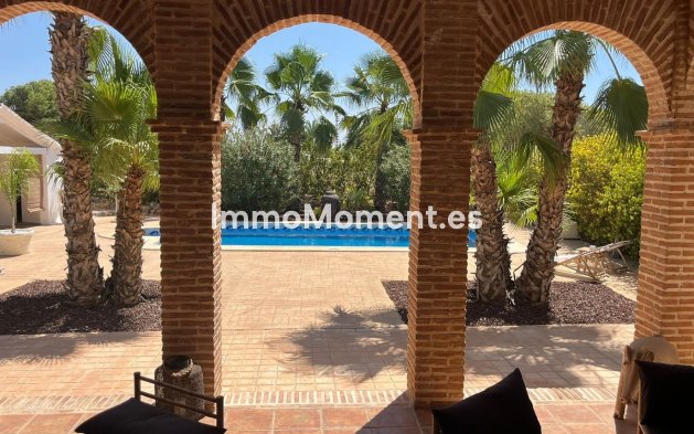 Wiederverkauf - Villa - Elche - Torrellano