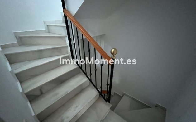 Resale - Townhouse - Orihuela - Villamartin