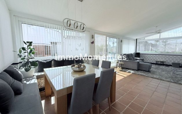 Revente - Villa - Intérieur                       - Coín