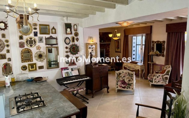 Revente - Maison mitoyenne - Intérieur                       - Monda