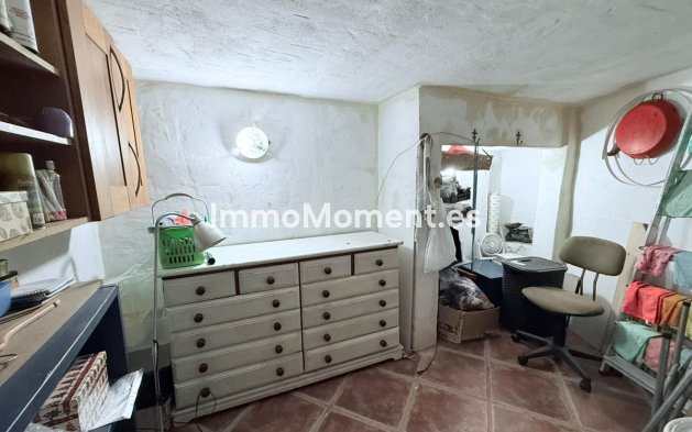 Revente - Maison mitoyenne - Intérieur                       - Monda